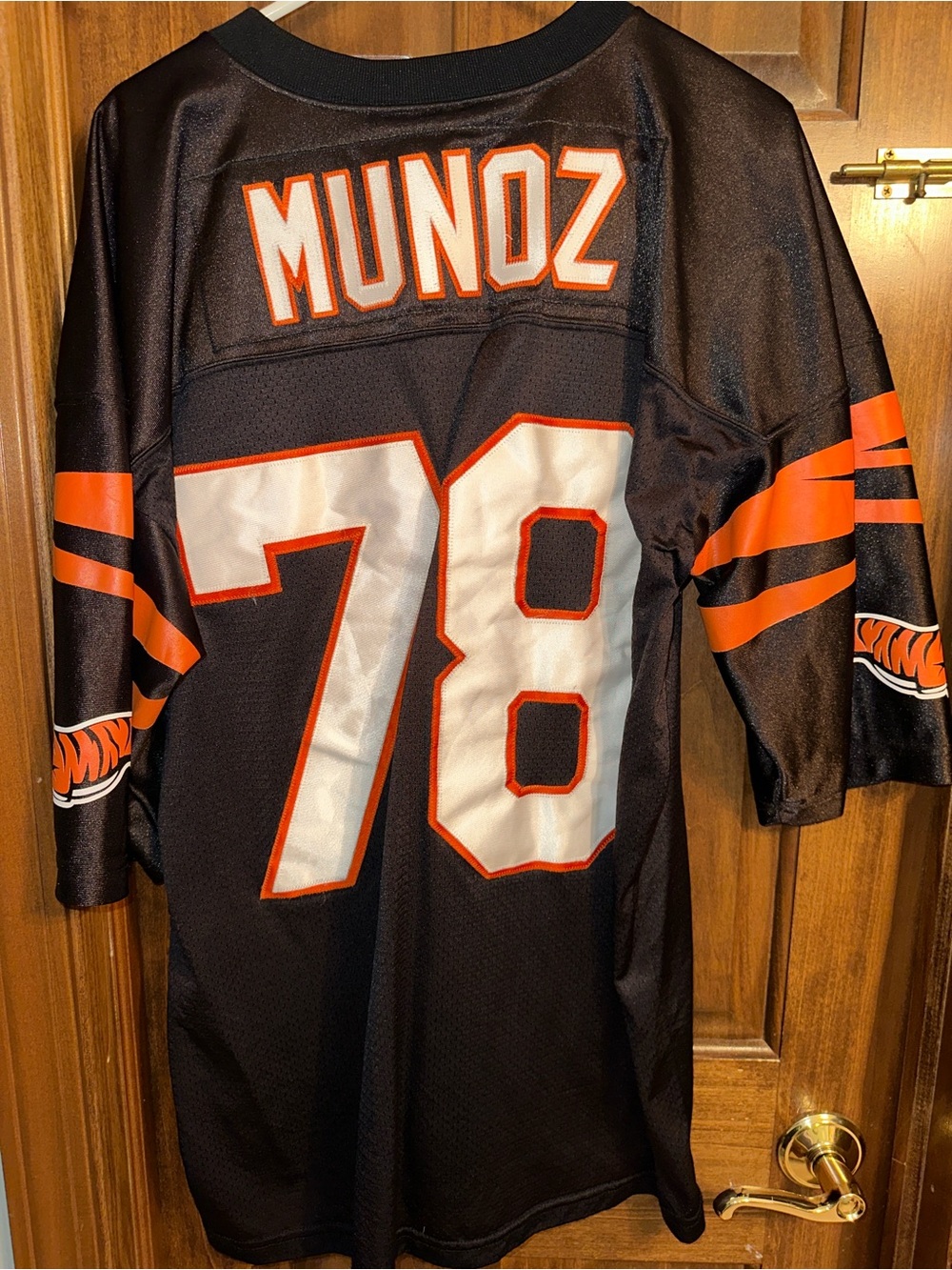 Xavier Proline Anthony Munoz Black Cincinnati Bengals Jersey - Picture 9 of 9
